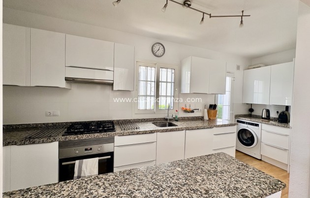 Herverkoop - Single Family Home - Orihuela - Villamartin