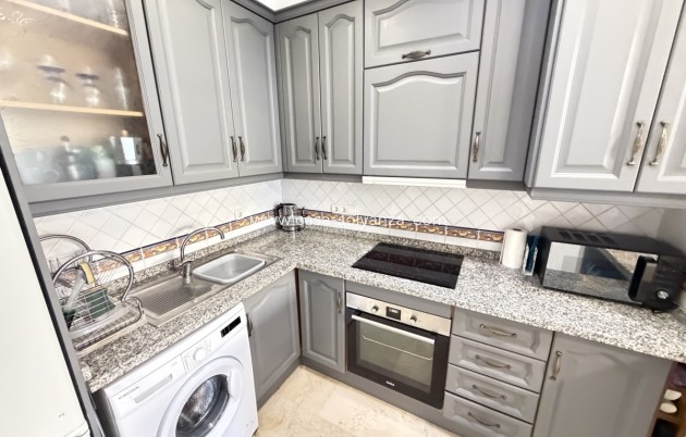 Herverkoop - Bungalow - Villamartin - Villamartín