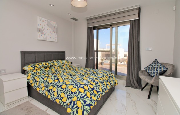 Herverkoop - Villa - Villamartin - Villamartín