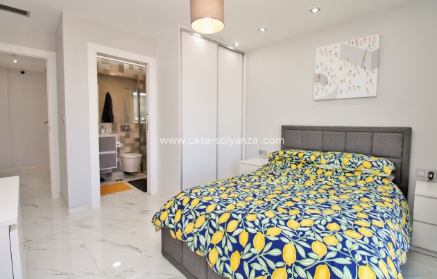 Herverkoop - Villa - Villamartin - Villamartín