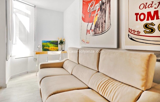 Herverkoop - Appartement / flat - Torrevieja - Estacion Autobuses