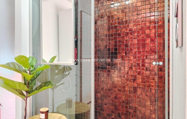 Herverkoop - Appartement / flat - Torrevieja - Estacion Autobuses