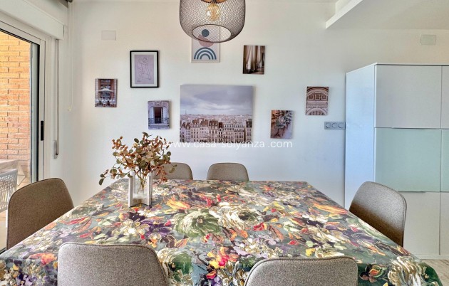 Herverkoop - Appartement / flat - Torrevieja - Estacion Autobuses