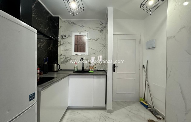 Herverkoop - Appartement / flat - Torrevieja