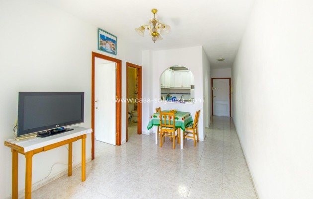 Herverkoop - Appartement / flat - Torrevieja - Estacion Autobuses