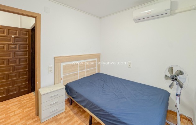 Herverkoop - Appartement / flat - Torrevieja - La Mata