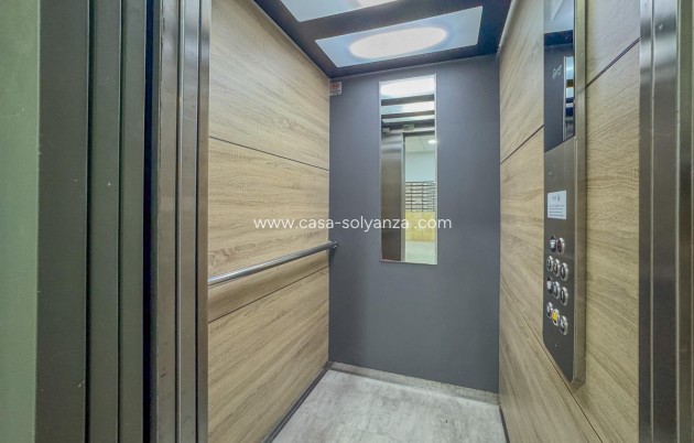 Herverkoop - Appartement / flat - Torrevieja - La Mata