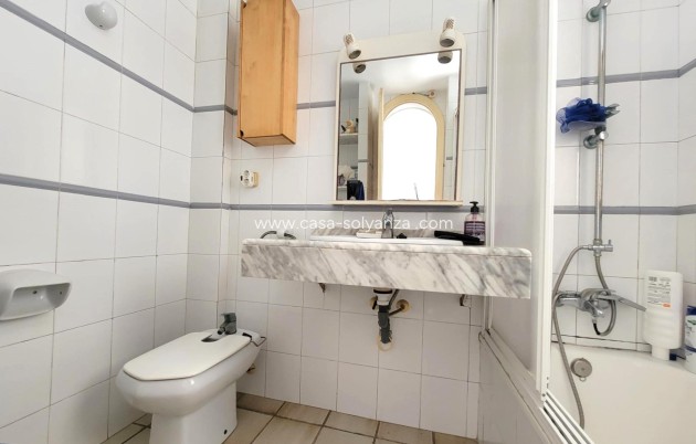 Herverkoop - Appartement / flat - Torrevieja - Playa De La Mata