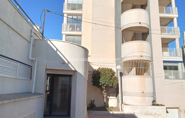 Herverkoop - Appartement / flat - Torrevieja - Playa De La Mata