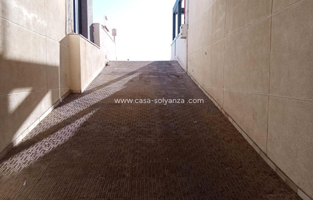 Herverkoop - Appartement / flat - Torrevieja - Playa De La Mata