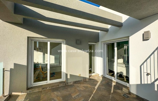 Wiederverkauf - Semi-Detached Villa - Torrevieja