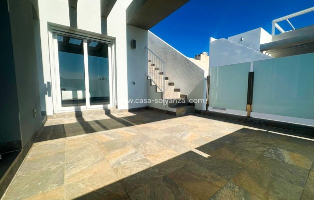 Wiederverkauf - Semi-Detached Villa - Torrevieja