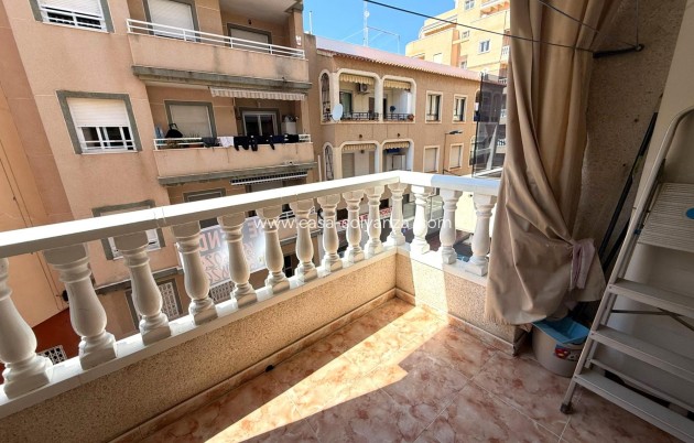 Herverkoop - Appartement / flat - Torrevieja - Playa del Cura