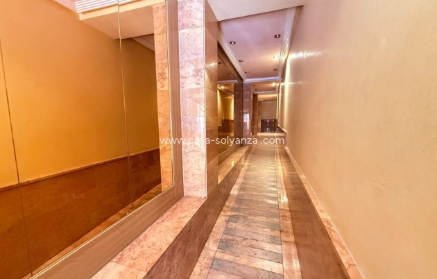 Herverkoop - Appartement / flat - Torrevieja - Playa del Cura