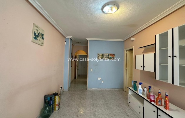 Herverkoop - Appartement / flat - Torrevieja - Estacion Autobuses