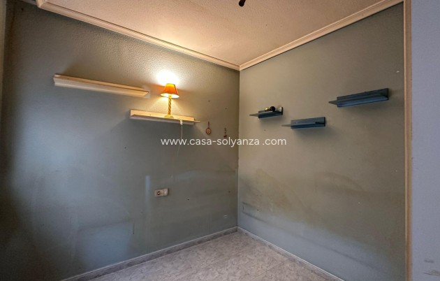 Herverkoop - Appartement / flat - Torrevieja - Estacion Autobuses