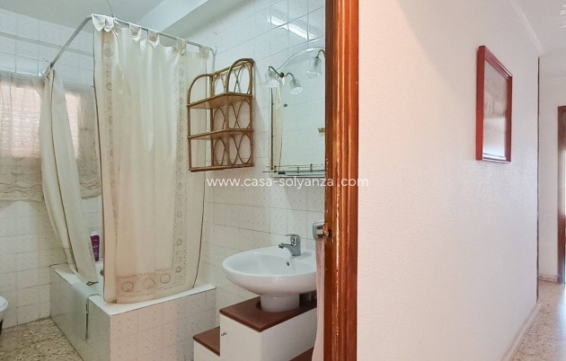 Wiederverkauf - Wohnung - Torrevieja - Playa De Los Naufragos