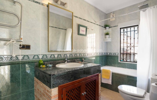 Herverkoop - Herenhuis - Orihuela Costa - Los Almendros-La Florida