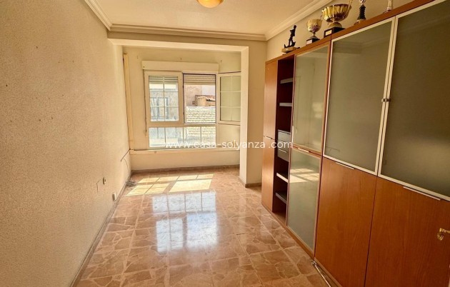 Herverkoop - Appartement / flat - Torrevieja - Center