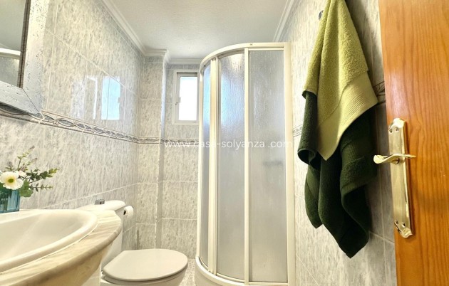 Herverkoop - Appartement / flat - Torrevieja - La Siesta