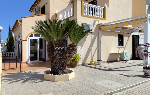 Herverkoop - Bungalow - Orihuela - Urbanización Perla del Mar