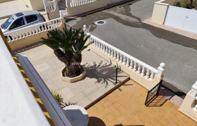 Herverkoop - Bungalow - Orihuela - Urbanización Perla del Mar