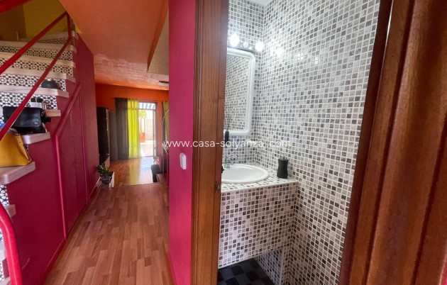 Resale - Bungalow - Torrevieja - Aguas nuevas