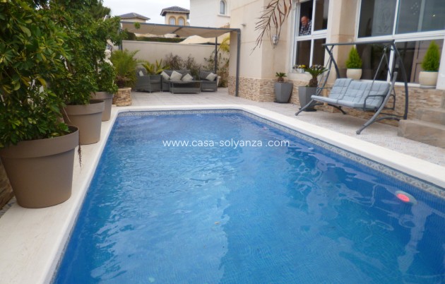 Resale - Villa - Playa Flamenca - Costa Blanca