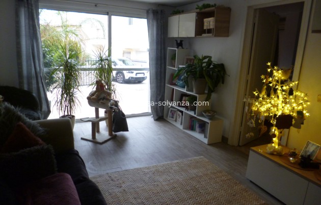 Resale - Villa - Playa Flamenca - Costa Blanca