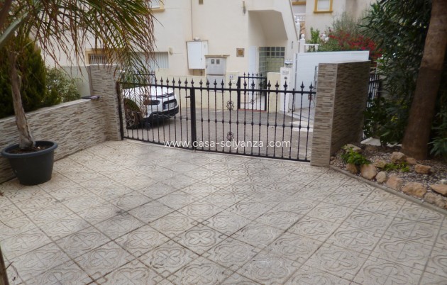 Resale - Villa - Playa Flamenca - Costa Blanca