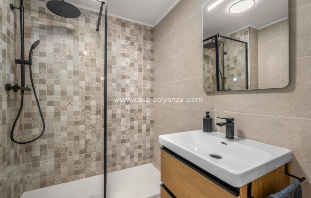 Herverkoop - Appartement / flat - Torrevieja - Playa de El Cura