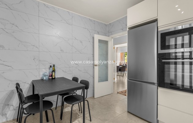 Herverkoop - Appartement / flat - Los Urrutias - Estrella De Mar