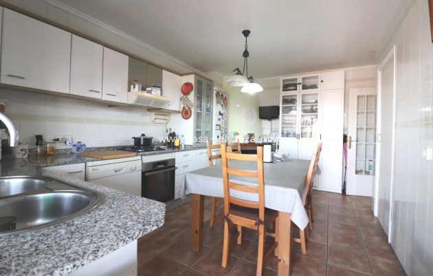 Herverkoop - Appartement / flat - Dolores - Dolores - Town