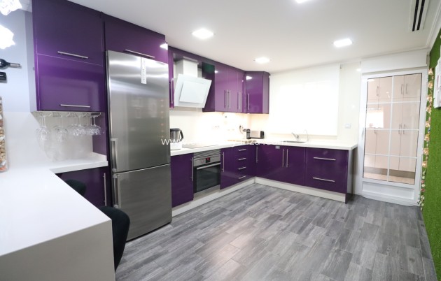 Reventa - Adosado - Redovan - Redovan - Town