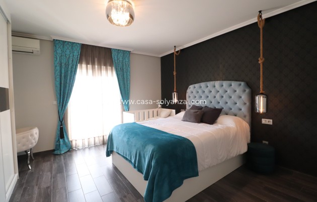 Reventa - Adosado - Redovan - Redovan - Town