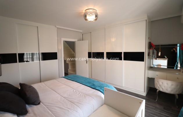 Reventa - Adosado - Redovan - Redovan - Town