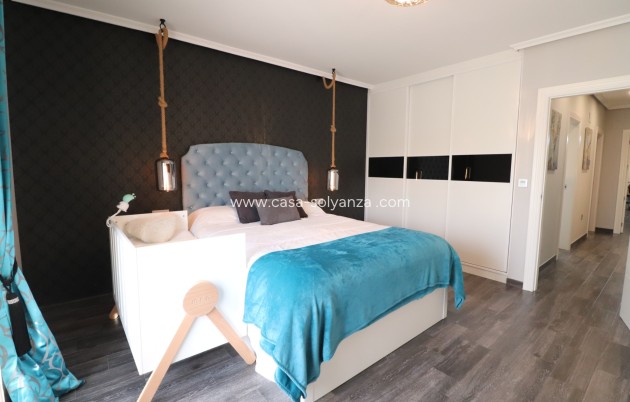 Reventa - Adosado - Redovan - Redovan - Town