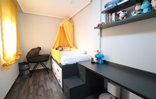 Reventa - Adosado - Redovan - Redovan - Town