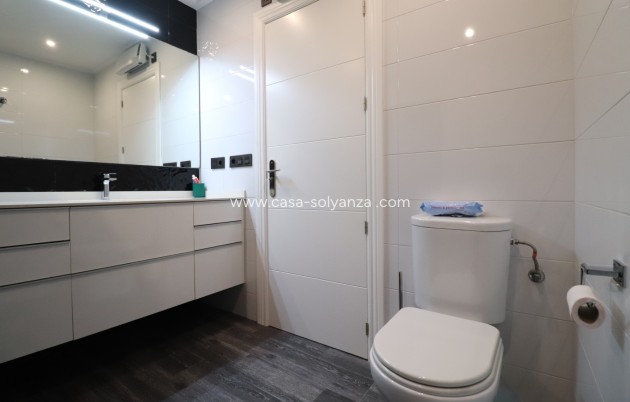 Reventa - Adosado - Redovan - Redovan - Town