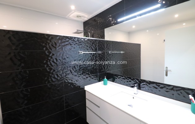 Reventa - Adosado - Redovan - Redovan - Town