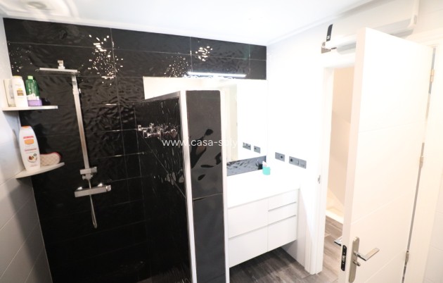 Reventa - Adosado - Redovan - Redovan - Town