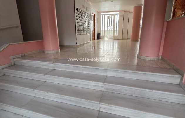 Resale - Apartment / flat - Torrevieja - Costa Blanca