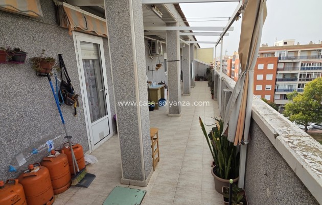 Resale - Apartment / flat - Torrevieja - Costa Blanca
