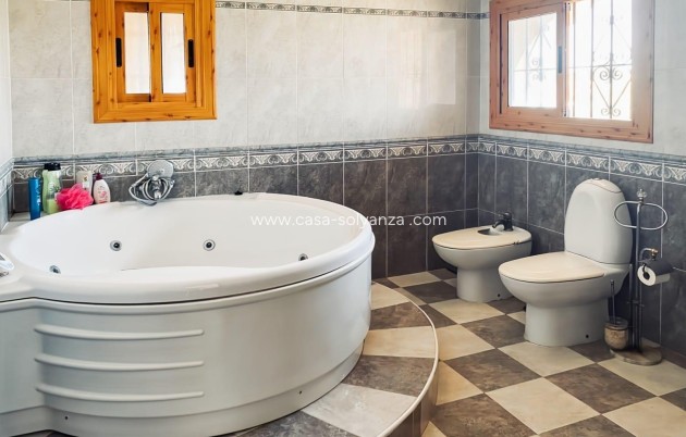 Herverkoop - Villa - Torrevieja - Costa Blanca