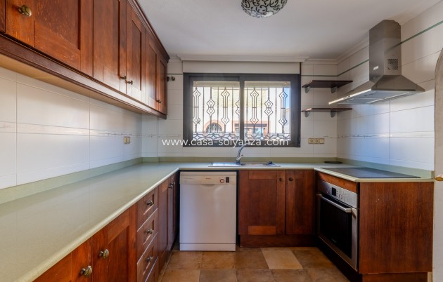 Herverkoop - Villa - Orihuela Costa - Costa Blanca