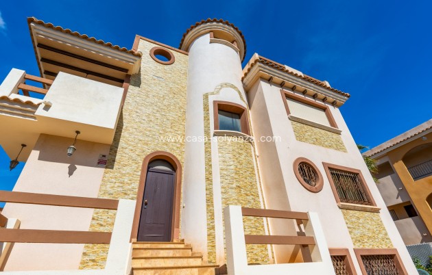 Herverkoop - Villa - Orihuela Costa - Costa Blanca