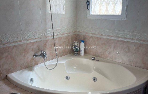 Herverkoop - Villa - Orihuela Costa - Costa Blanca