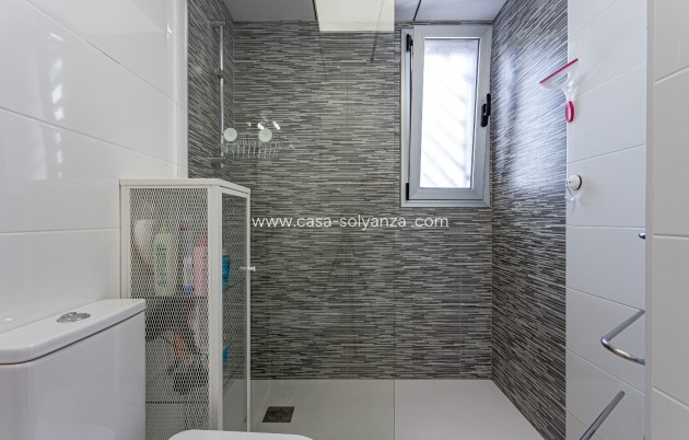 Wiederverkauf - Wohnung - Orihuela Costa - Costa Blanca