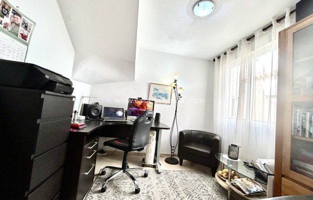 Herverkoop - Appartement / flat - La Zenia - Costa Blanca