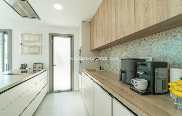 Herverkoop - Villa - Orihuela Costa - Costa Blanca